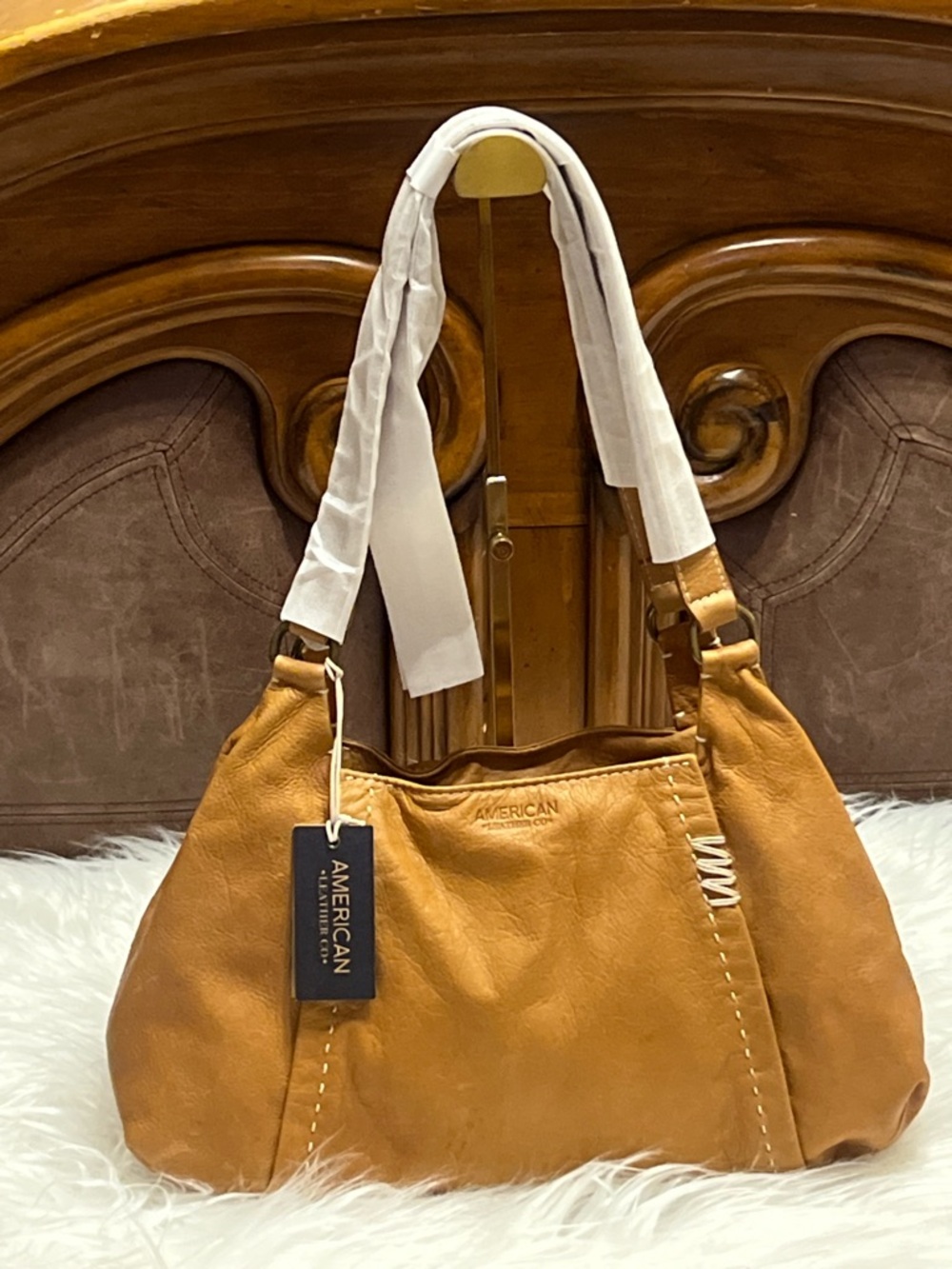 American Leather Co. NWT Women's Tan Shoulder Hobo Bag